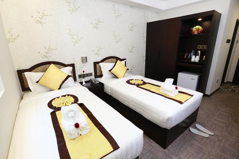 Rose Palace Hotel Янгон Экстерьер фото